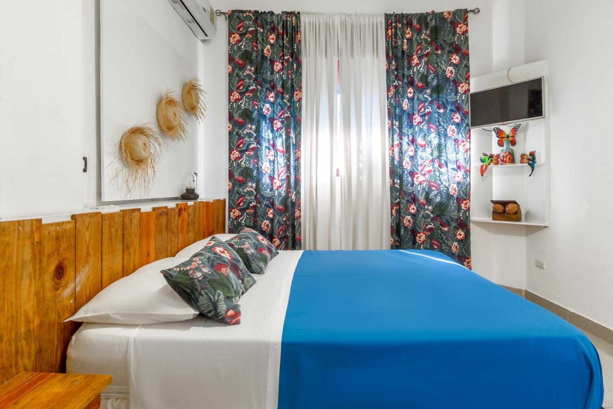 Hostal Mama Mambo - Zona Colonial Santo Domingo Kültér fotó